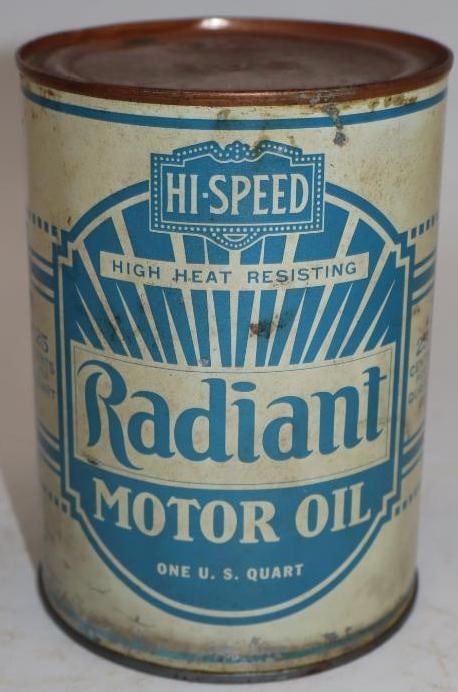 Hi-Speed Radiant One Quart Metal Oil Can (1 of 4)
