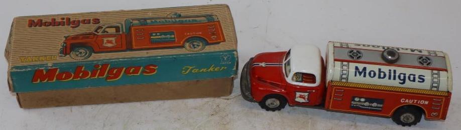 Mobil Gas Tin Litho Friction Toy Tanker Truck with Original Box (1 of 8)