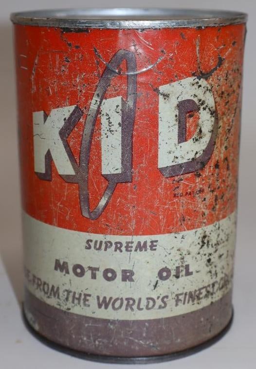 Kid Supreme Metal One Quart Oil Can: Empty. Has new top lid. 32oz
