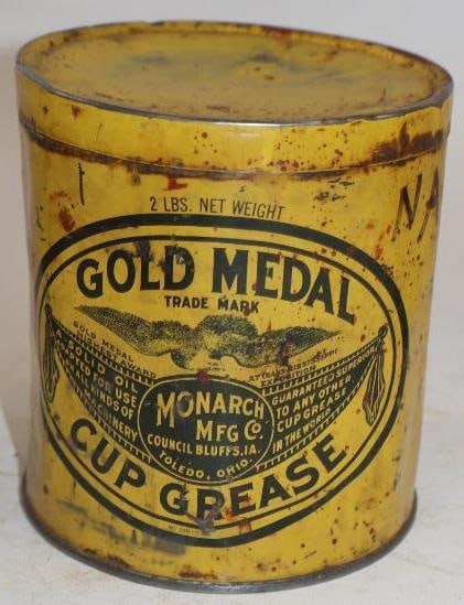 Monarch Gold Medal Two Pound Cup Grease Can (1 of 3)