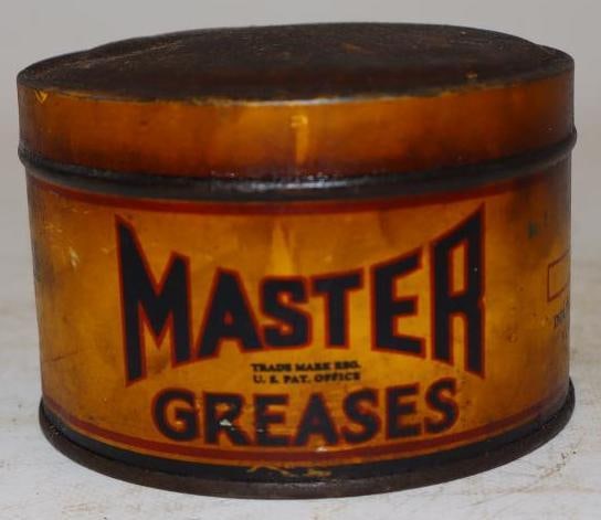 Master One Pound Grease Can (1 of 2)