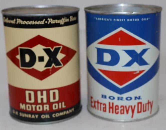Group of 2 D-X Metal and Aluminum One Quart Oil cans (1 of 2)