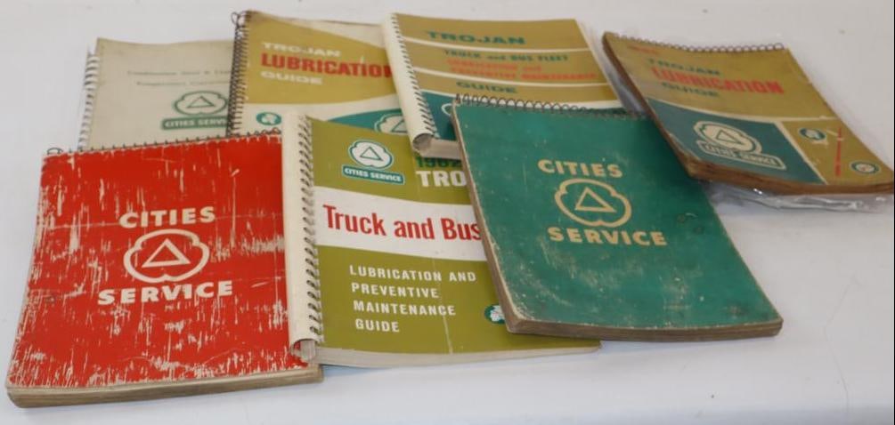 Group Of 7 Cities Service Lubrication Guides & Books (1 of 7)