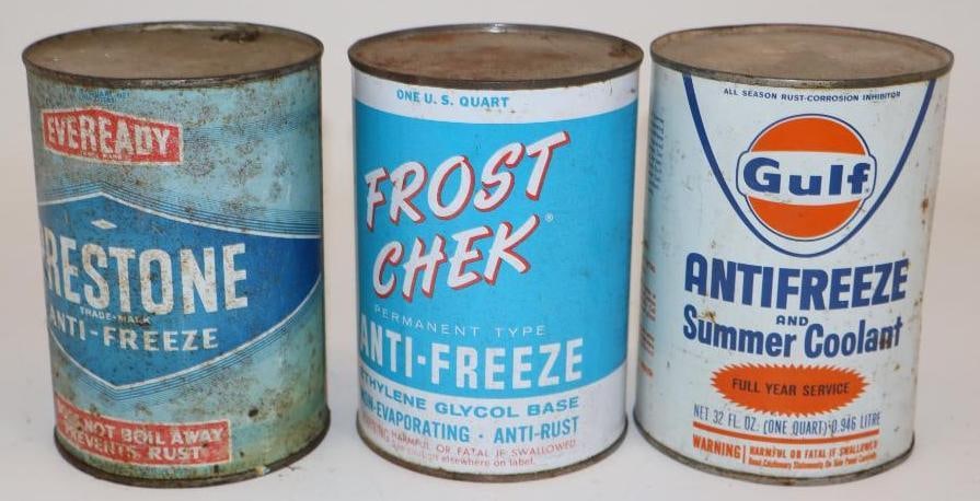 Group of 3 Eveready, Frostchek, and Gulf Antifreeze One Quart Metal Oil Cans: Empty. 32oz each