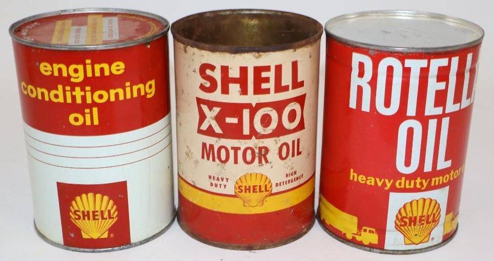 Group of 3 Different Shell One Quart Metal Oil Cans (1 of 2)