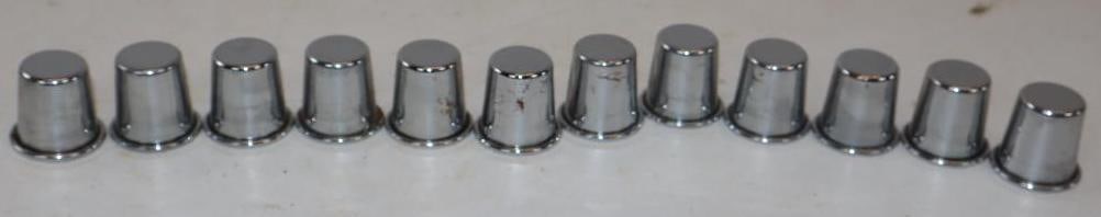 Group Of 12 Bulk Oil Bottle Caps (1 of 4)