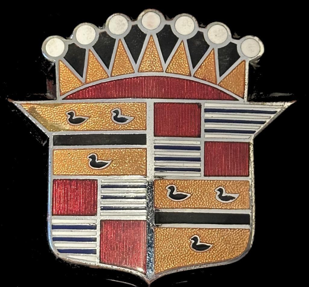 Cadillac Emblem (1 of 2)