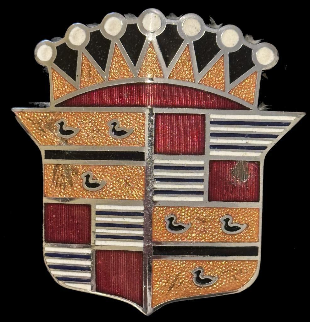 Cadillac Emblem (1 of 2)