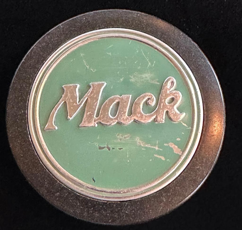 Mack Horn Button (1 of 2)