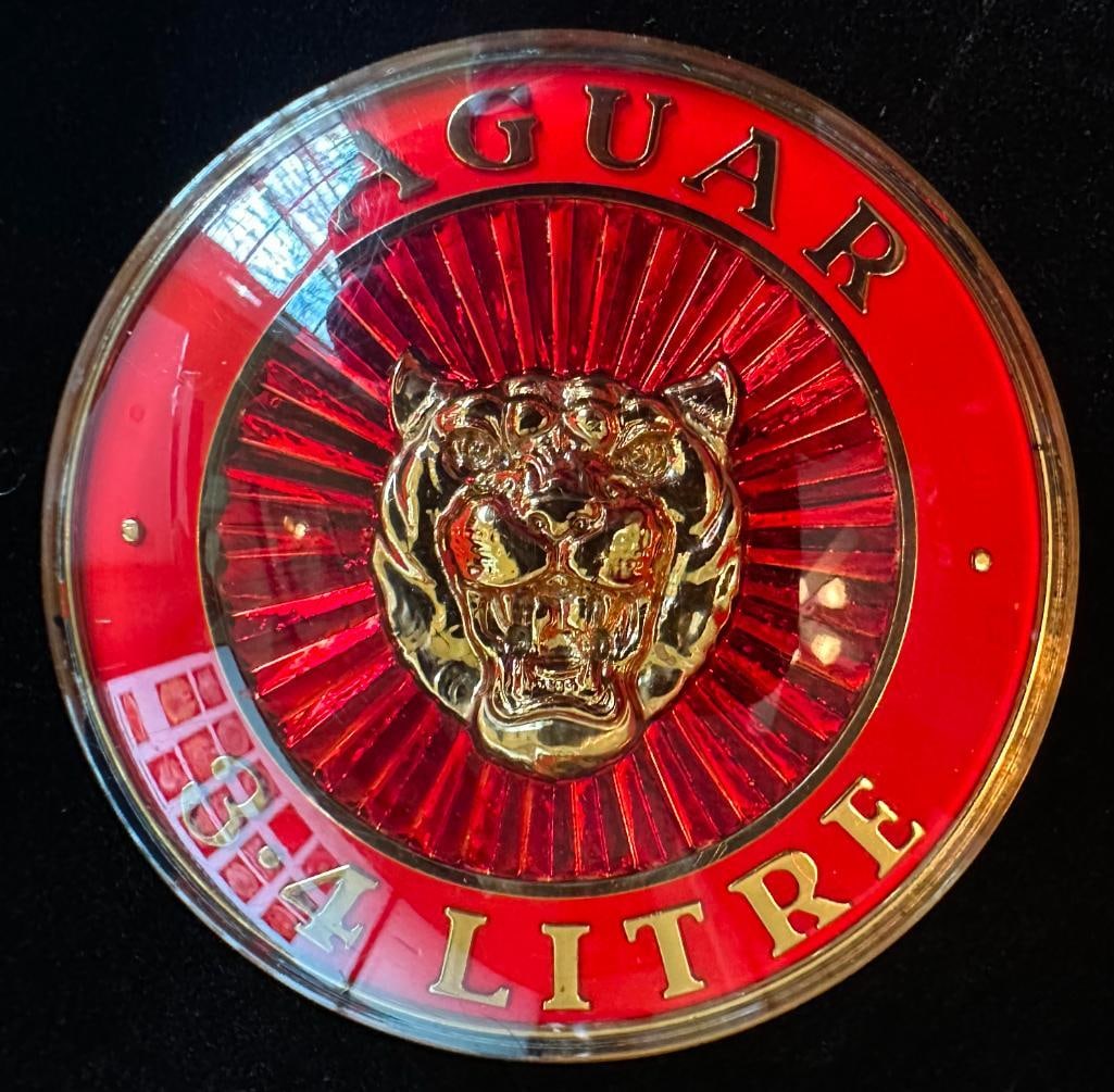 Jaguar Grille Emblem (1 of 4)