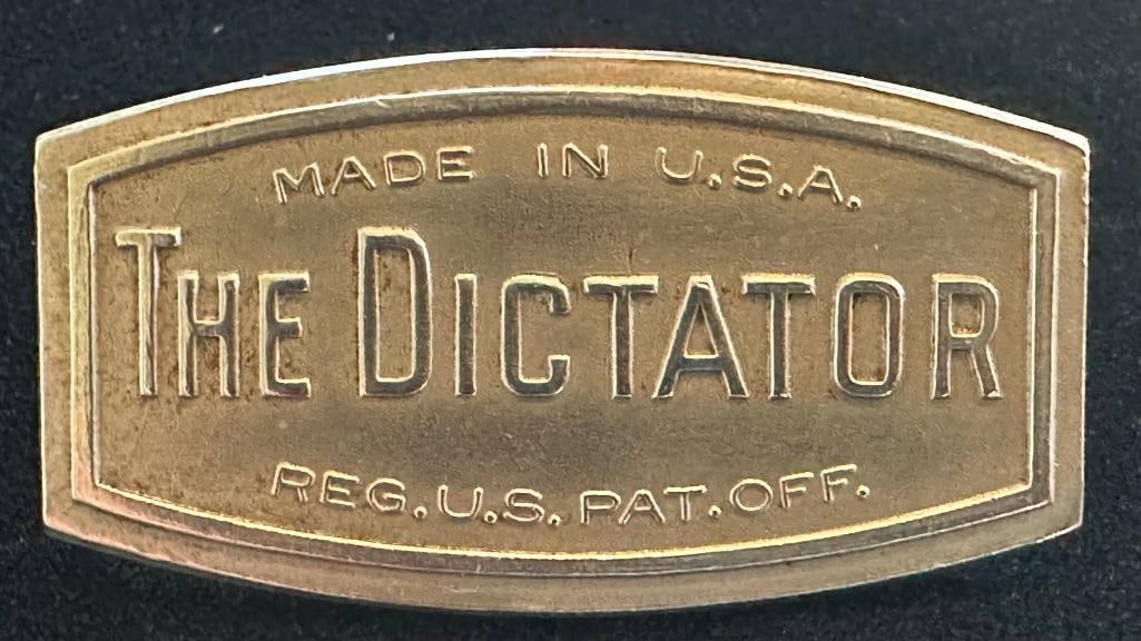 Studebaker Dictator Dashboard Emblem (1 of 2)