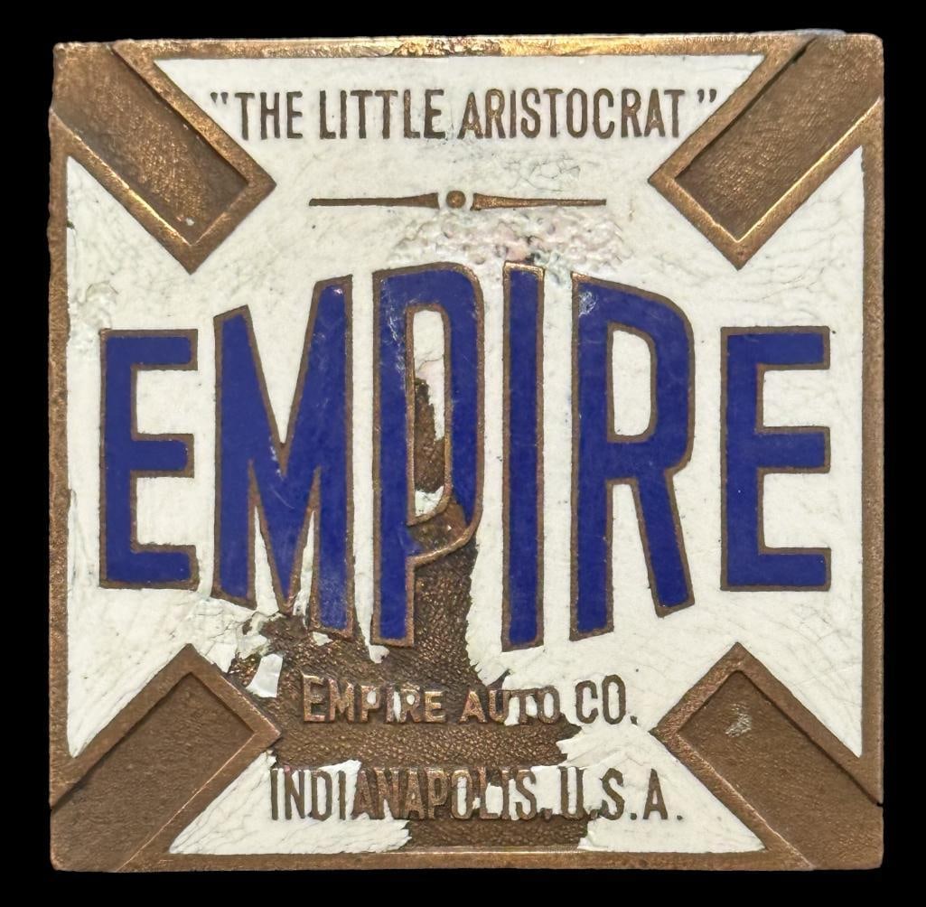Empire Radiator Emblem (1 of 2)