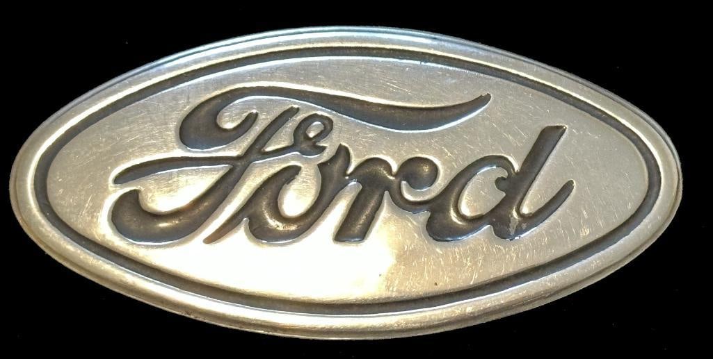 Ford Radiator Emblem (1 of 2)