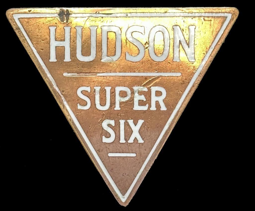 Hudson Super Six Radiator Emblem (1 of 2)