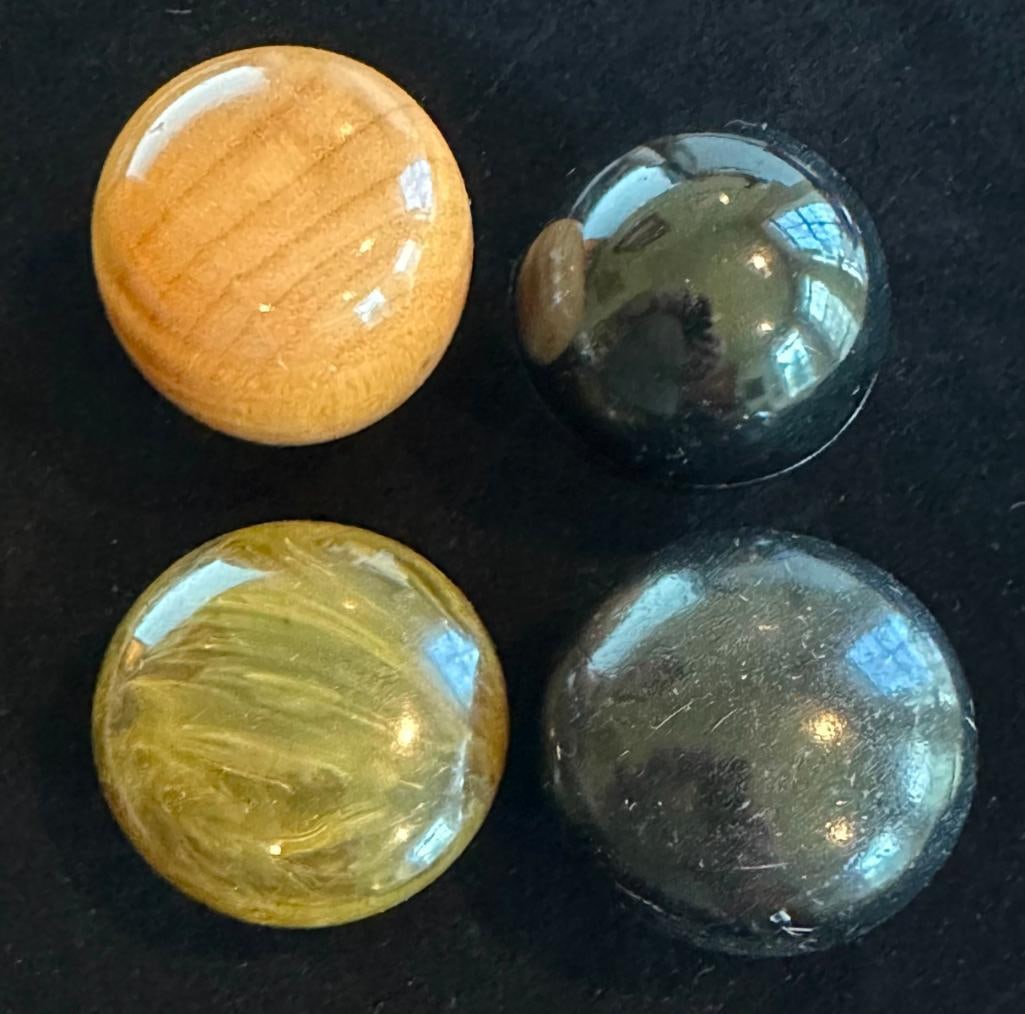 Bakelite and Wood Gear Shift Knobs: Bakelite and Wood Gear Shift Knobs. Quantity 4. Each 2" or less in diameter.