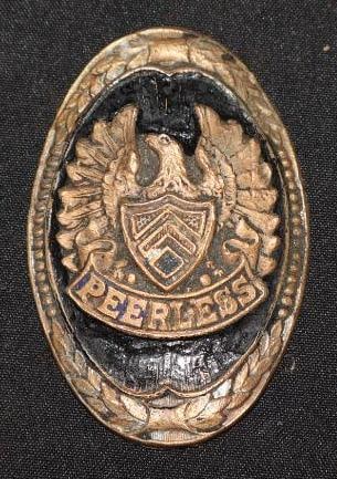 1929-30 Peerless Radiator Emblem (1 of 2)
