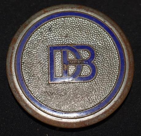 1925 Dodge Brothers Spare Wheel Carrier Emblem: 2.5x2.5