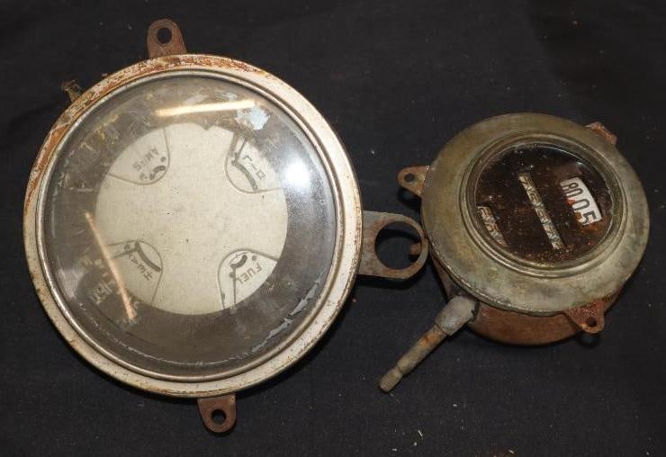 Group Of 2 Early Automobile Cluster Gauge & Rolling Speedometer (1 of 4)