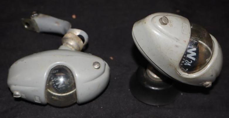 Group Of 2 Hull Automobile Dash Mount Compass' (1 of 5)