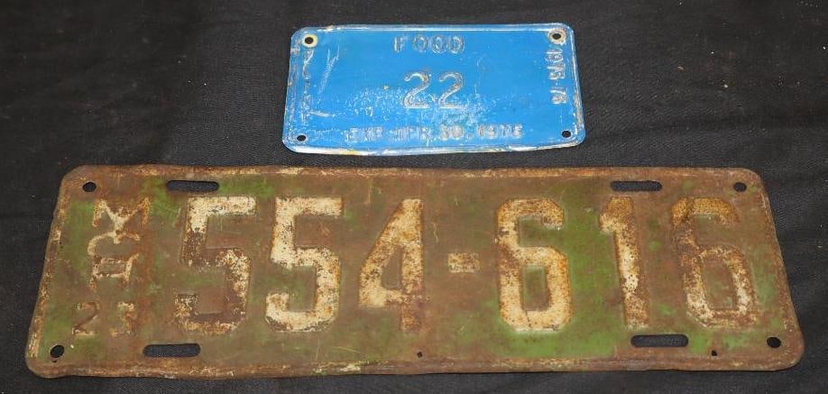 Group Of 2 1923 & 76 Michigan Passenger & Food Permit License Plates (1 of 2)