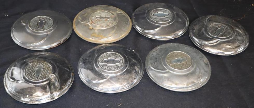 Group Of 7 1930's Chevrolet Hubcap Covers (1 of 8)
