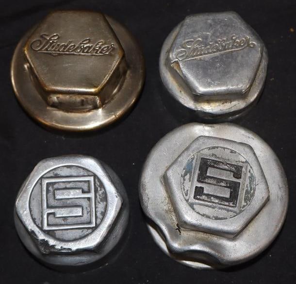Group Of 4 Studebaker Threaded Automobile Hubcaps (1 of 4)