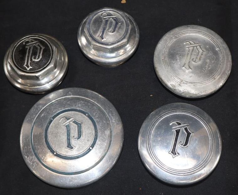 Group Of 5 Plymouth Threaded Automobile Hubcaps (1 of 2)