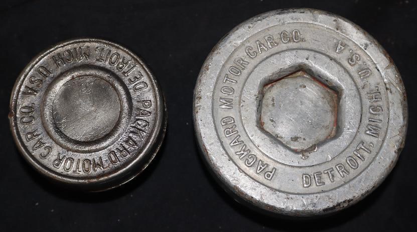 Group Of 2 Packard Threaded Automobile Hubcaps (1 of 2)