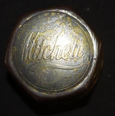 Mitchell Threaded Automobile Hubcap - 2