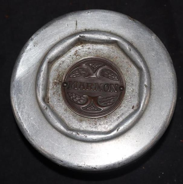 Marmon Threaded Automobile Hubcap (1 of 2)