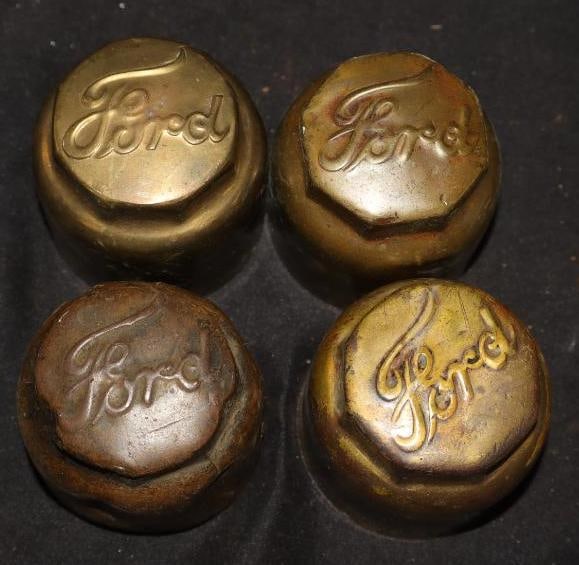 Group Of 4 Ford Brass Threaded Automobile Hubcaps (1 of 2)