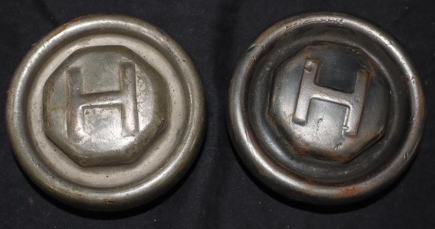Group Of 2 Hup Mobile Threaded Automobile Hubcaps: 3 Each