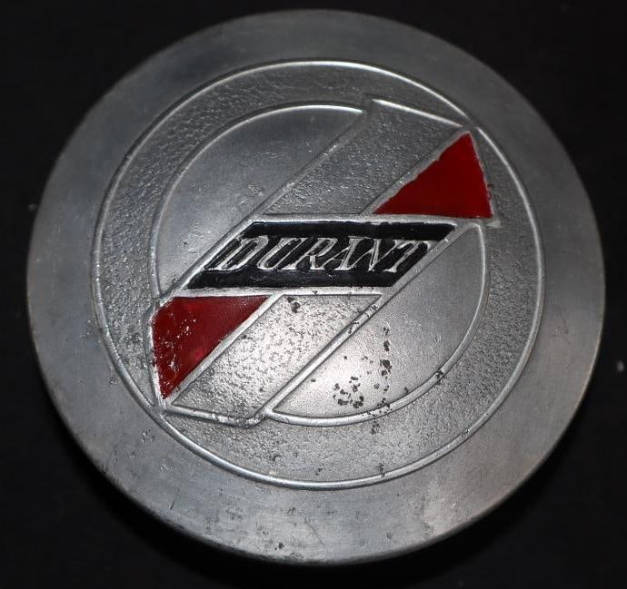 Durant Threaded Automobile Hubcap (1 of 2)