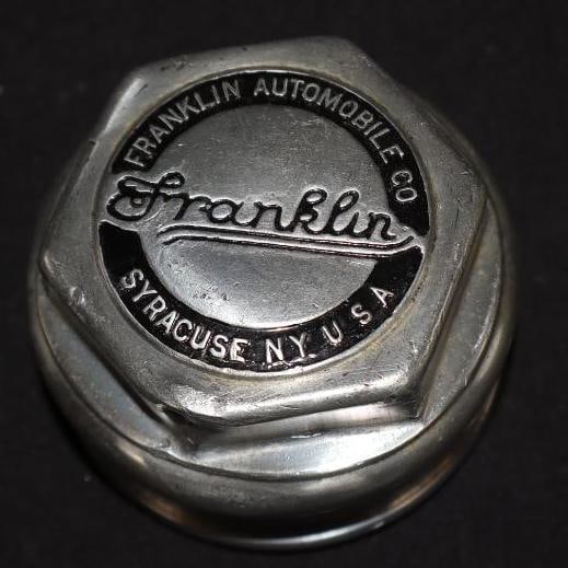 Franklin Threaded Automobile Hubcap (1 of 2)