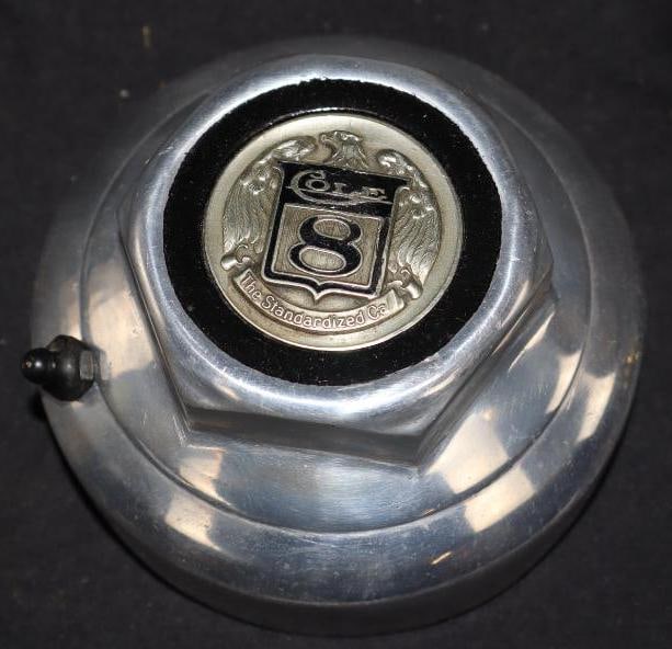 Cole 8 Threaded Automobile Hubcap: 4.5