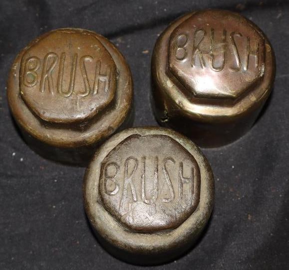Group Of 3 Brush Threaded Automobile Hubcaps: 2 Each