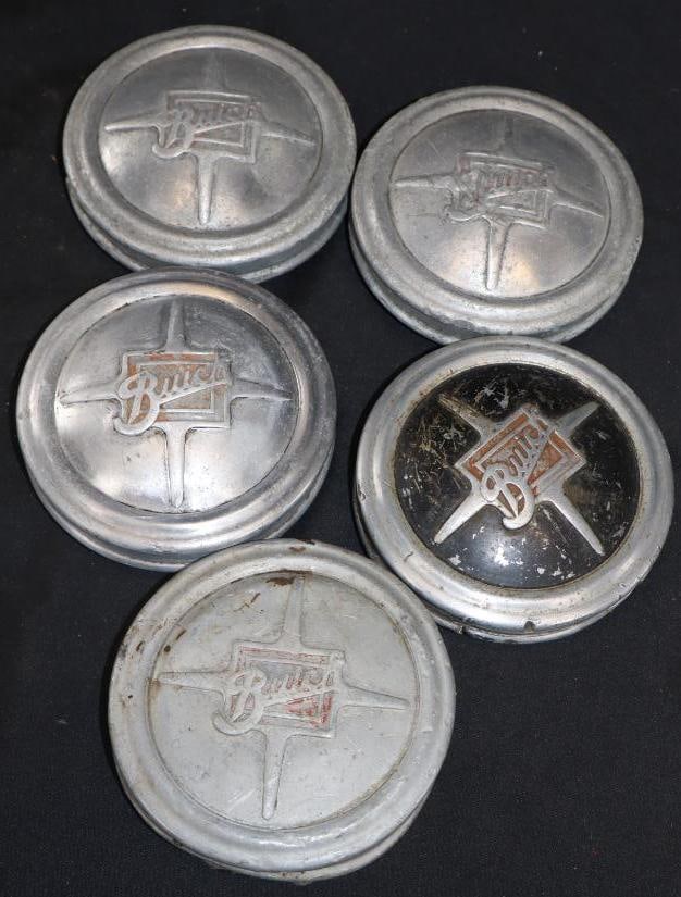 Group Of 5 Buick Threaded Automobile Hubcaps (1 of 2)