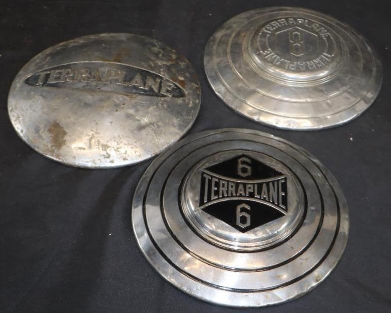 Group Of 3 Terraplane Hubcaps (1 of 4)