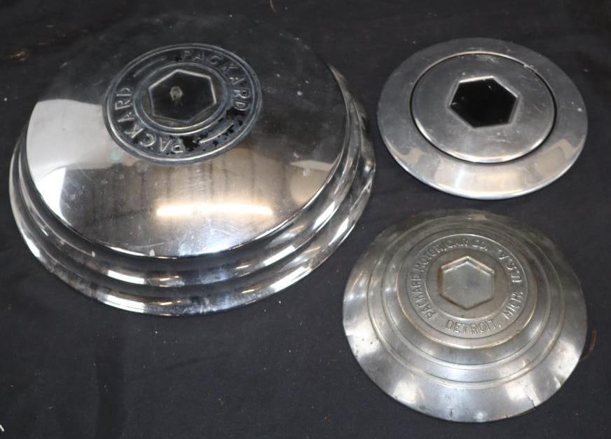 Group Of 3 Different Packard Hubcap Wheel Covers (1 of 5)