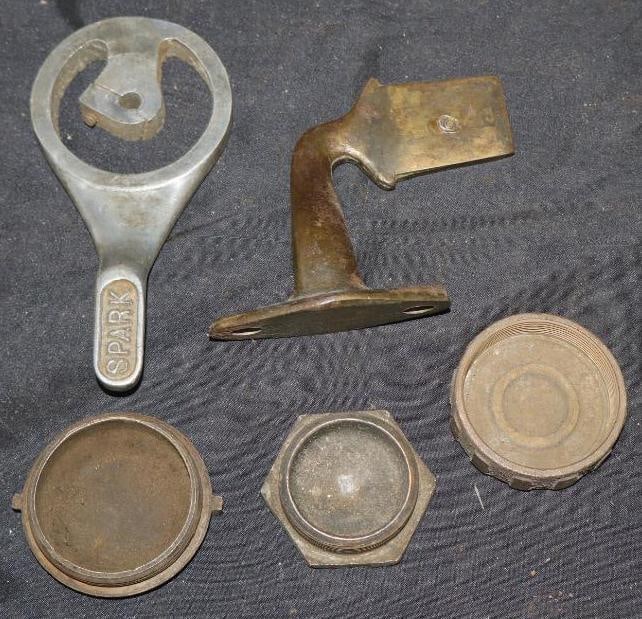 Group Of 5 Brass & Aluminum Caps & Other Auto Parts: Largest Is 3x1.5x4