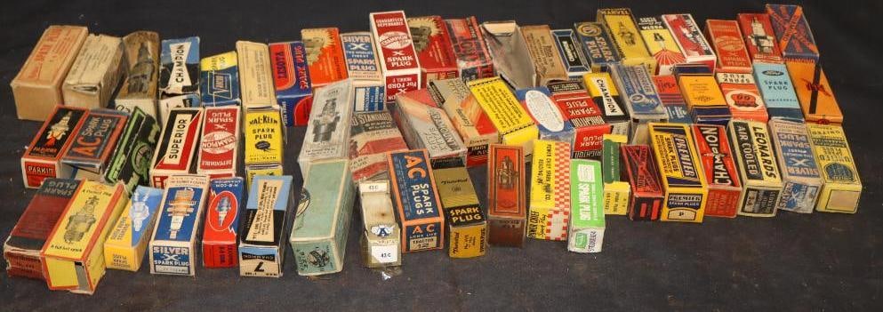 Group Of 61 Early Automobile Spark Plug Boxes (1 of 14)