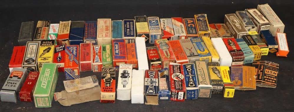 Group Of 60 Early Automobile Spark Plug Boxes (1 of 14)