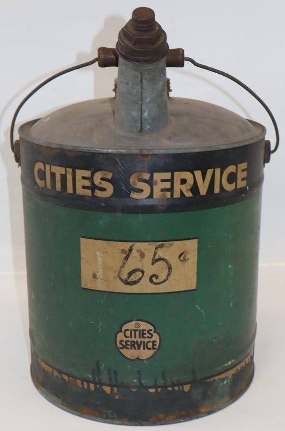 Cities Service 5 Gallon Oil Can (1 of 4)
