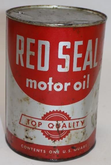 Red Seal 1 Quart Metal Oil Can (1 of 4)