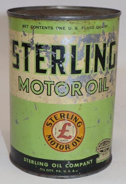 Sterling 1 Quart Metal Oil Can (1 of 4)