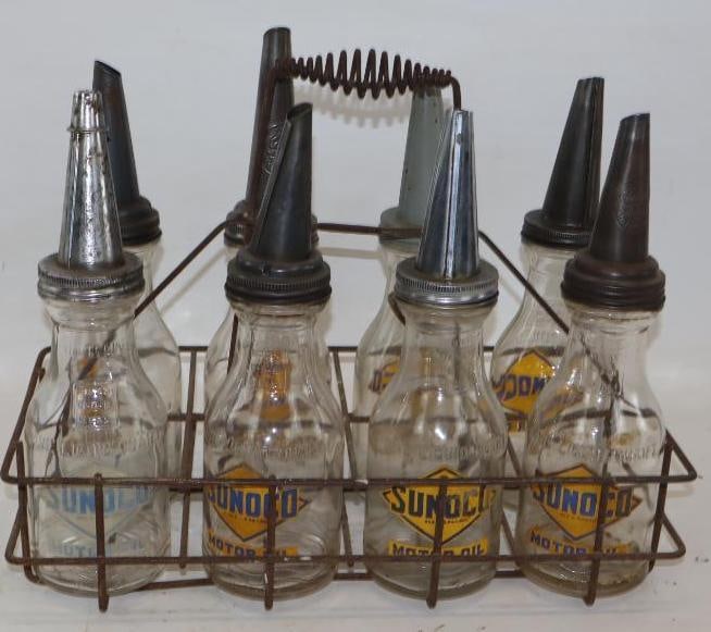 Group of 8 Sunoco 1 Quart Bulk Oil Bottles with Carrying Rack (1 of 5)