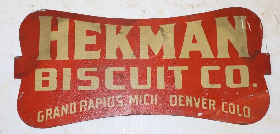 Hekman Biscuit Co. Painted Tin Advertising Sign (1 of 2)