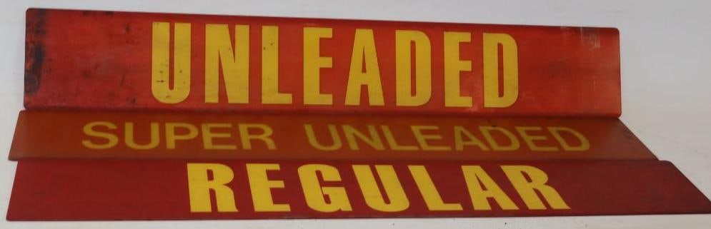 Group of 15 Shell Plastic Gas Station Marquee Sign Inserts (1 of 9)