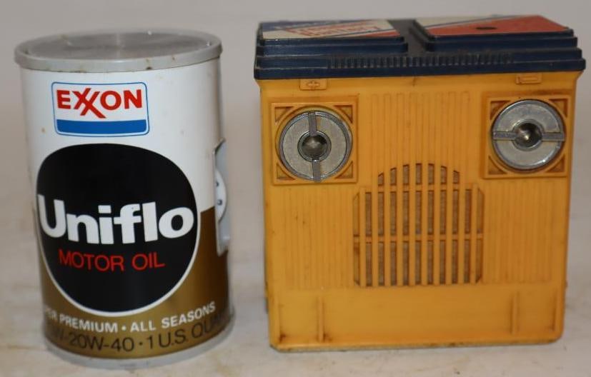 Group of 2 Delco & Exxon Battery & Oil Can Shaped Transistor Radios: Largest is 4" x 3" x 4" both are untested