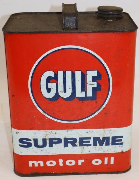 Gulf Supreme Two Gallon Oil Can (1 of 4)